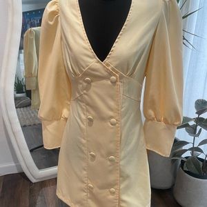 Retro cream 1920s inspired mini dress